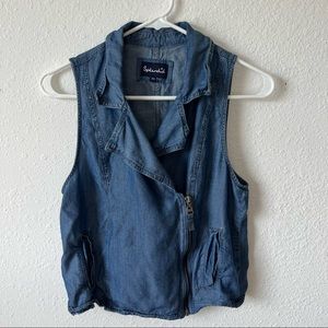 Splendid blue chambray asymmetrical zip up vest - collared sleeveless denim top